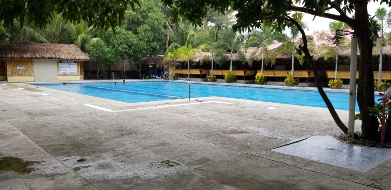 Buenavista Family Inn Tagudin Exteriér fotografie