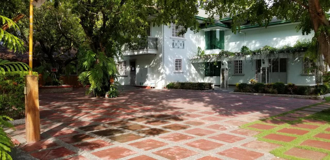 Buenavista Family Inn Tagudin Exteriér fotografie