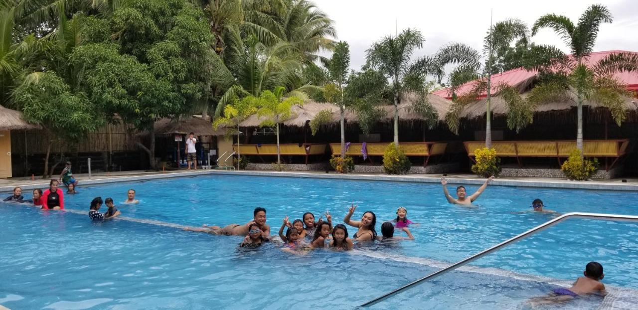Buenavista Family Inn Tagudin Exteriér fotografie