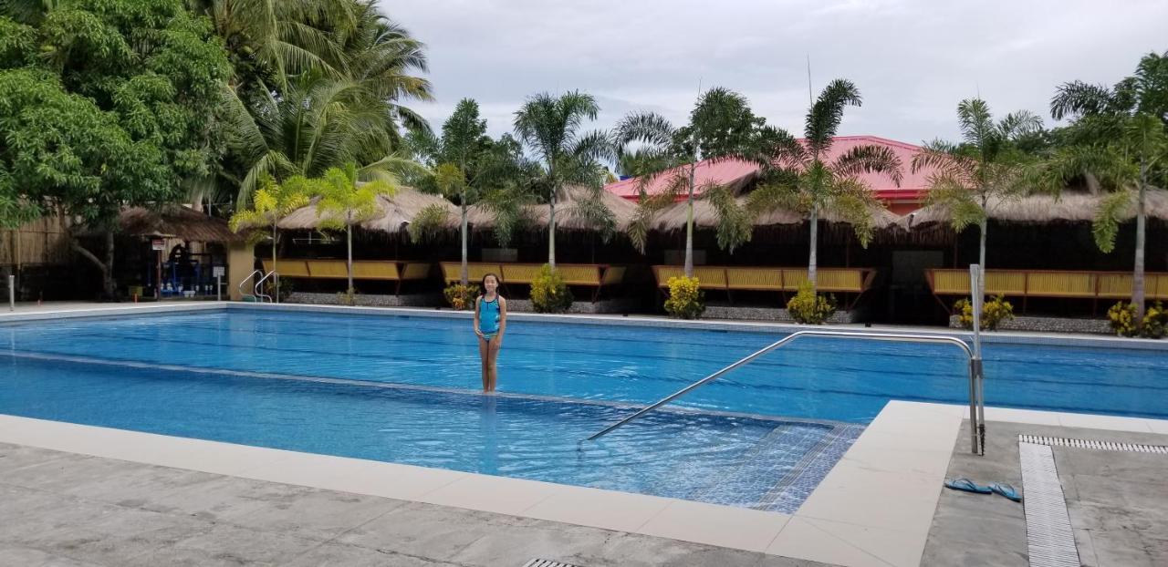 Buenavista Family Inn Tagudin Exteriér fotografie