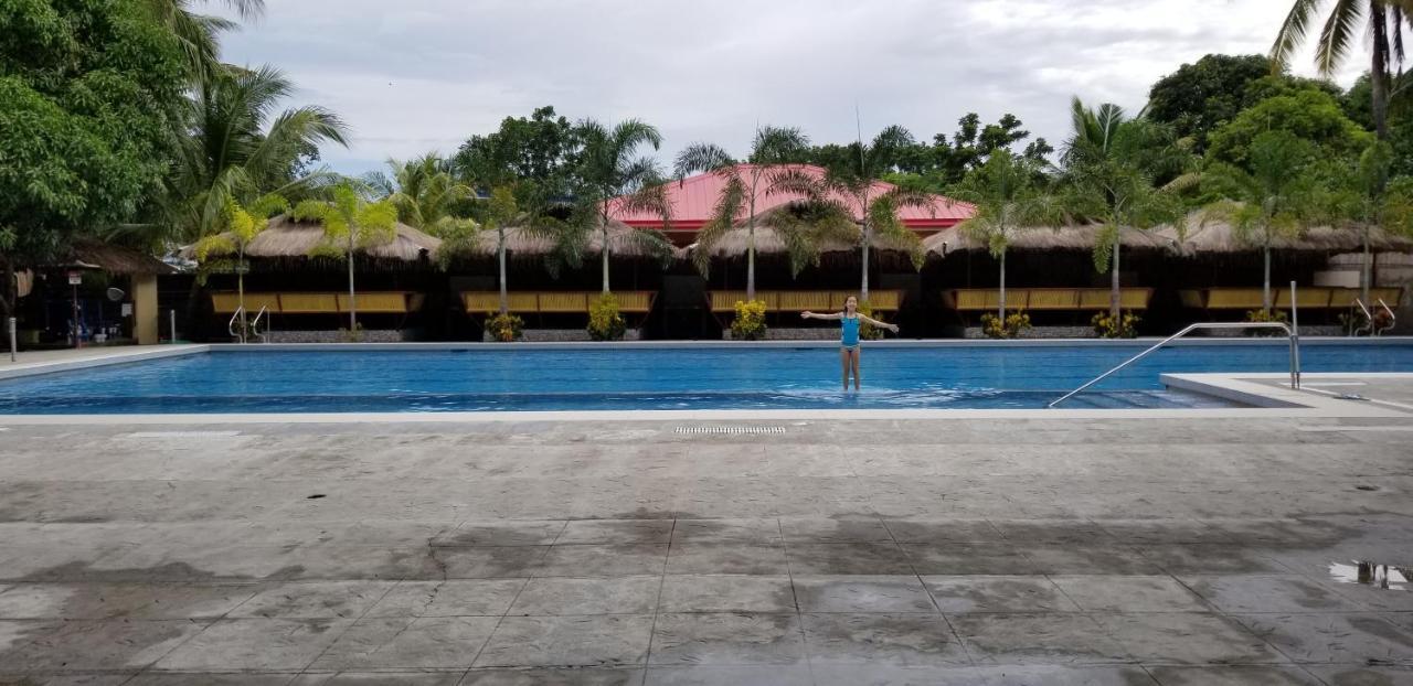 Buenavista Family Inn Tagudin Exteriér fotografie
