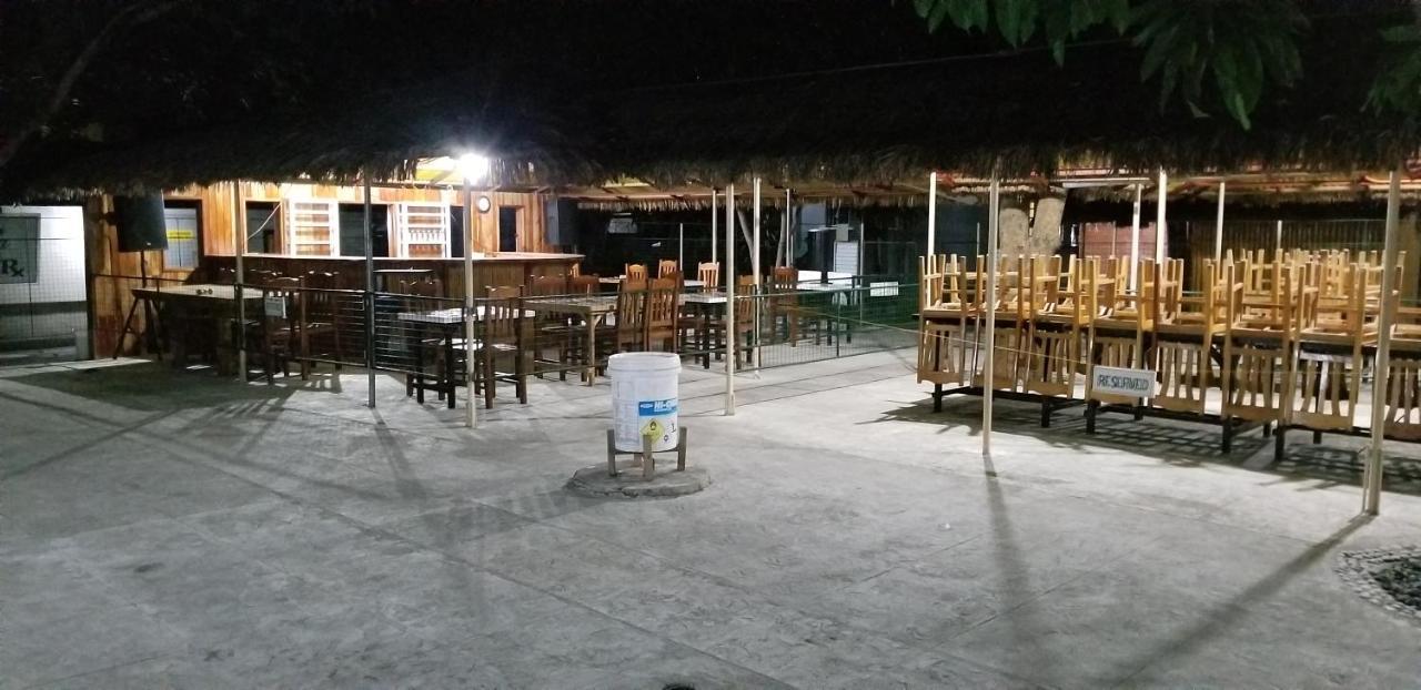 Buenavista Family Inn Tagudin Exteriér fotografie