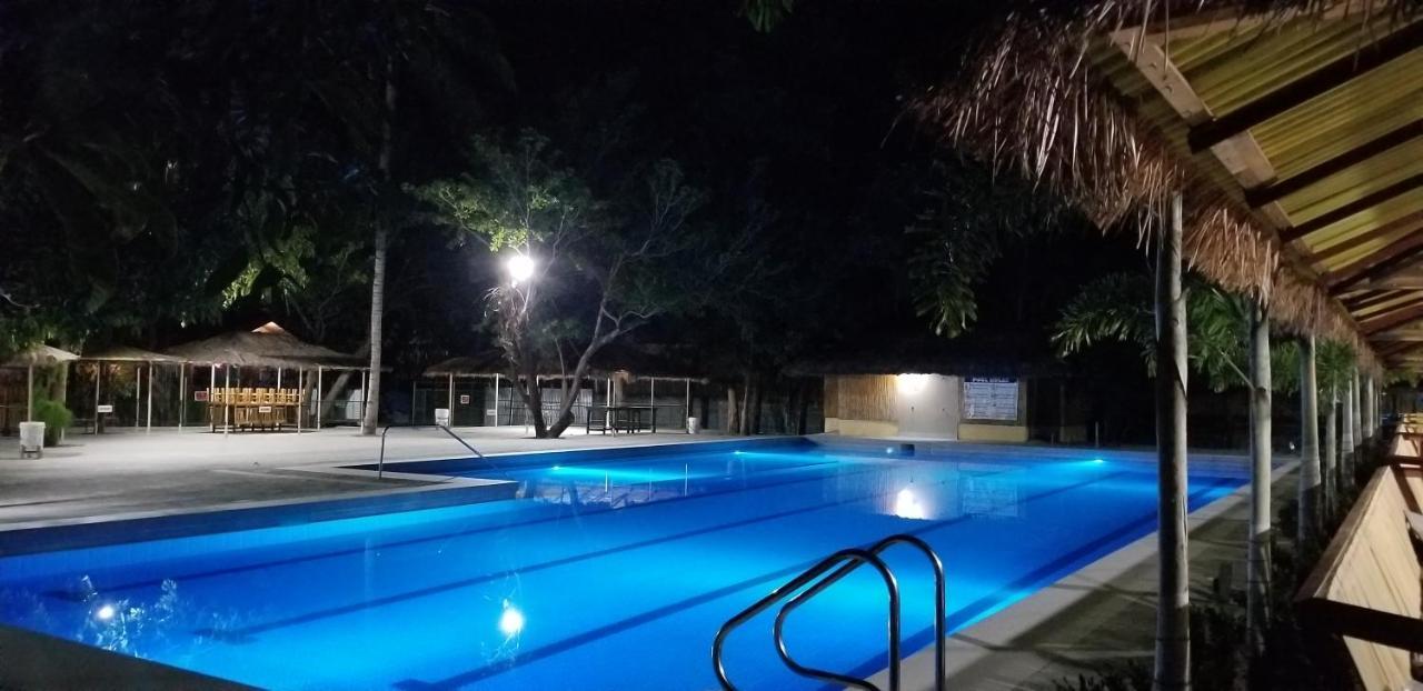 Buenavista Family Inn Tagudin Exteriér fotografie